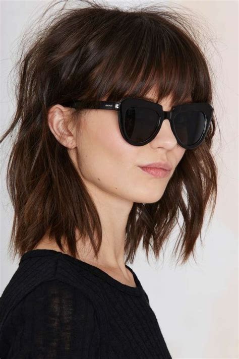 fringe hairstyles with glasses.